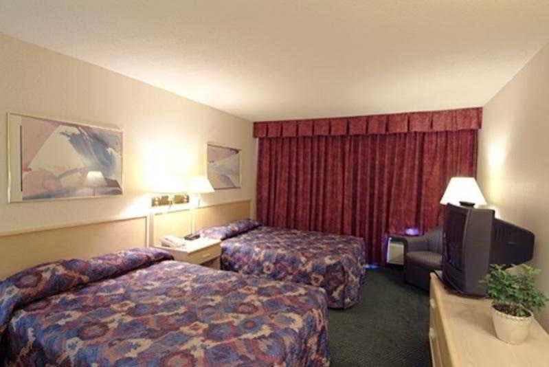 Travelodge By Wyndham Nanaimo Bagian luar foto